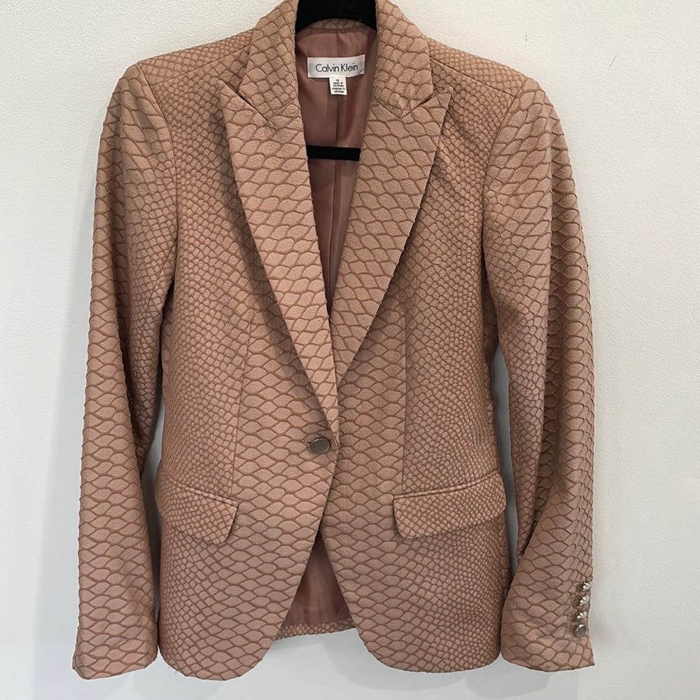 Calvin Klein textured neutral contemporary work career church blazer. Size 0.